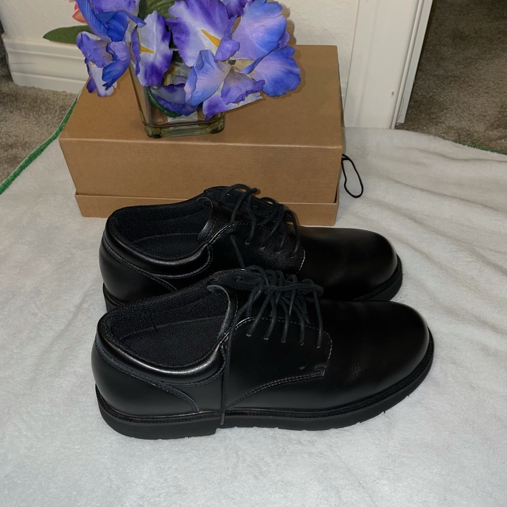 Bates shoes